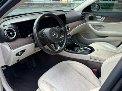 Mercedes-Benz E-Class 2017, 160000 км, за 125800 CNY - фото 3
