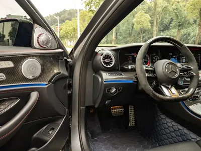 Mercedes-Benz E-Class AMG 2019, 44000 км, за 258000 CNY - фото 15