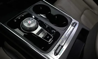 Kia Canival 2025, 37485 км, за 36500000 KRW - фото 9