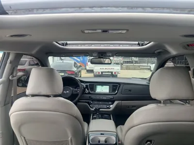 Kia Canival 2015, 220000 км, за 6300000 KRW - фото 9