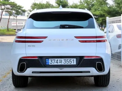 Genesis GV70 2023, 48775 км, за 44800000 KRW