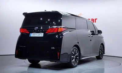 Toyota Alphard 2024, 9518 км, за 103700000 KRW