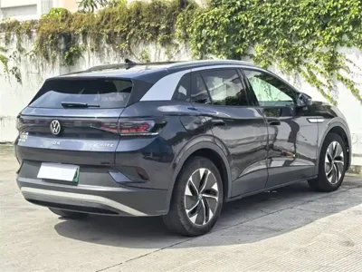 Volkswagen ID.4 Crozz 2024, 106000 км, за 82000 CNY