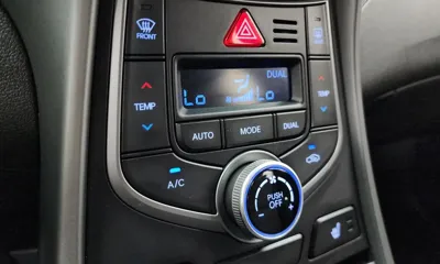 Hyundai Avante 2014, 96753 км, за 4800000 KRW - фото 16