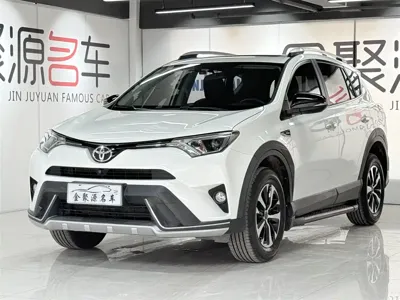 Toyota RAV4 · 2018 год