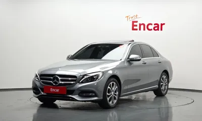 Mercedes-Benz C-Class · 2015 год