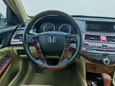 Honda Accord 2012, 147700 км, за 26800 CNY - фото 11