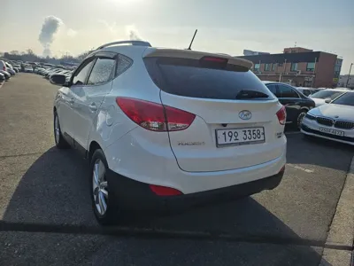 Hyundai Tucson 2012, 136500 км, за 5800000 KRW