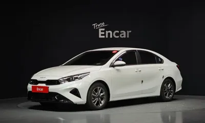 Kia K3 · 2022 год