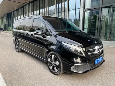 Mercedes-Benz V-Class 2023, 127000 км, за 248000 CNY