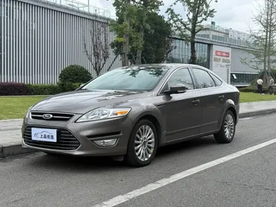 Ford Mondeo · 2012 год