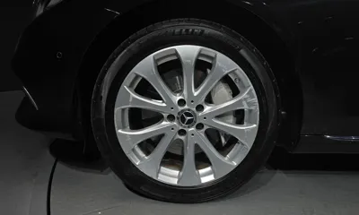 Mercedes-Benz E-Class 2018, 103606 км, за 24000000 KRW - фото 5