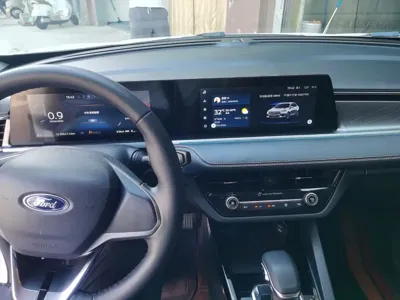Ford Escort 2022, 30000 км, за 64800 CNY - фото 6