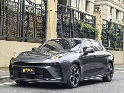 Lynk & Co 03 · 2025 год