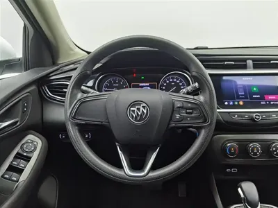 Buick Encore GX 2021, 72800 км, за 36800 CNY - фото 11