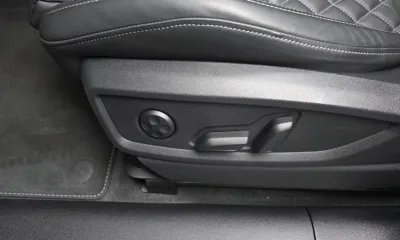 Audi SQ5 2022, 7337 км, за 53000000 KRW - фото 30
