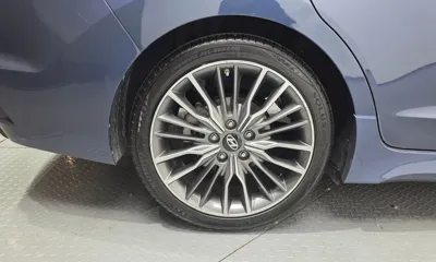 Hyundai Avante 2017, 84352 км, за 9900000 KRW - фото 5