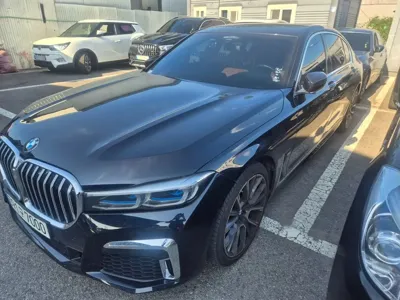 BMW 7-Series 2022, 120523 км, за 53900000 KRW