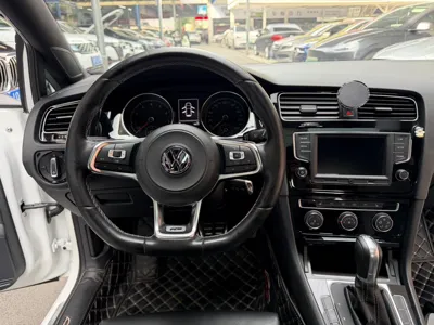 Volkswagen Golf 2017, 88700 км, за 71591.87 CNY - фото 19