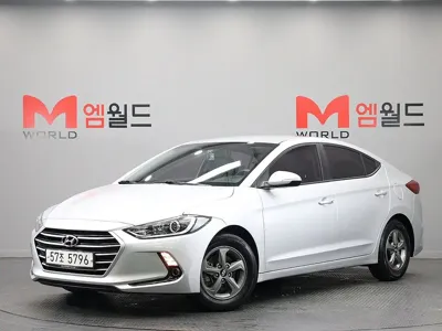 Hyundai Avante · 2016 год