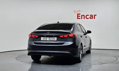 Hyundai Avante 2018, 109745 км, за 9700000 KRW