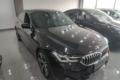 BMW 6 Series GT 2022, 60100 км, за 302104.94 CNY - фото 3