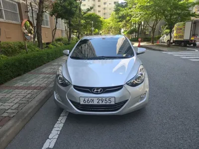Hyundai Avante 2012, 130700 км, за 4200000 KRW - фото 1