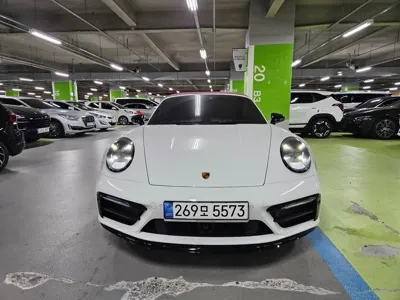 Porsche 911 · 2022 год
