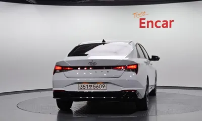 Hyundai Avante 2023, 90031 км, за 16490000 KRW