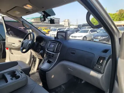 Hyundai Starex 2019, 221561 км, за 8800000 KRW - фото 7
