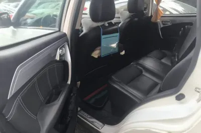 Geely Auto Vision X6 2016, 122500 км, за 24377.52 CNY - фото 17