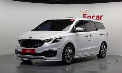 Kia Canival · 2018 год