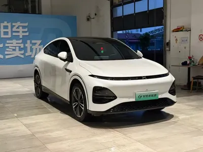Xpeng G6 2023, 82700 км, за 119900 CNY