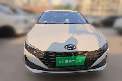 Hyundai Elantra 2022, 112300 км, за 64274.8 CNY