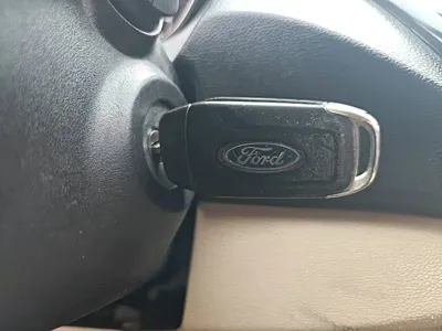 Ford Escort 2017, 124700 км, за 18000 CNY - фото 9