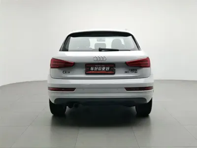 Audi Q3 2017, 158400 км, за 43900 CNY
