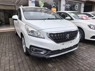 Peugeot 3008 2017, 90600 км, за 28900 CNY