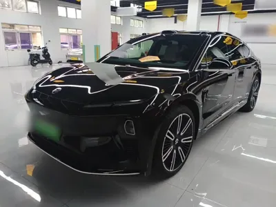 Nio ET9 · 2025 год