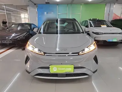 BYD 海狮05 EV 2025, 10800 км, за 97899 CNY