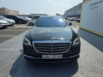 Mercedes-Benz S-Class · 2019 год