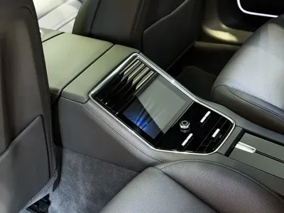 Porsche Panamera 2021, 54000 км, за 565000 CNY - фото 19