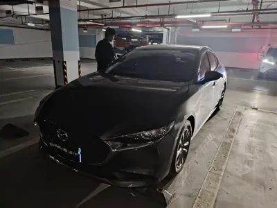 Mazda 3 Axela · 2022 год