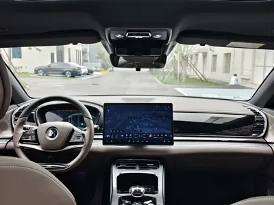BYD Han 2024, 24600 км, за 105800 CNY - фото 8