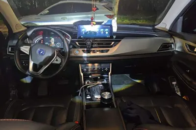 Changan CS75 2018, 118800 км, за 38456.11 CNY - фото 9
