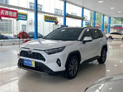 Toyota RAV4 · 2023 год