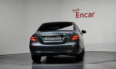Mercedes-Benz E-Class 2017, 146485 км, за 18000000 KRW