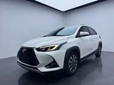 Toyota Yaris L · 2023 год
