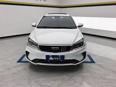 Geely Emgrand 2021, 29200 км, за 36300 CNY - фото 2
