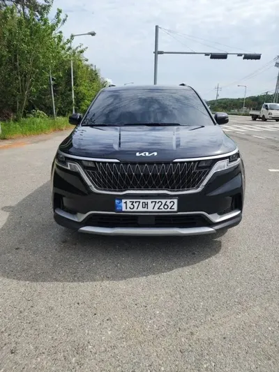 Kia Canival · 2023 год