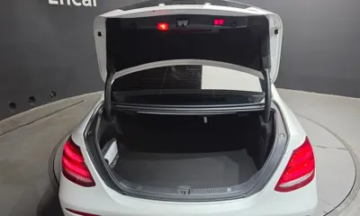 Mercedes-Benz E-Class 2019, 16029 км, за 33800000 KRW - фото 29